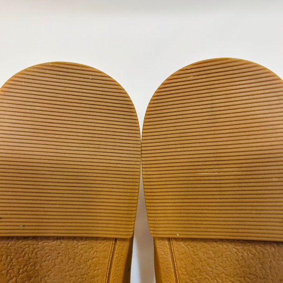 Aetrex Tamara Orthotic Asym Strap Sandals. New Without Tags - Picture 8 of 9